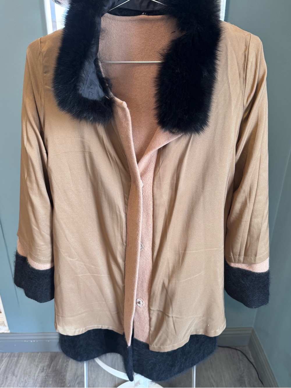 Vintage Real Fox Fur Collar (Detachable)Wool Blend Coat - Picture 7 of 15